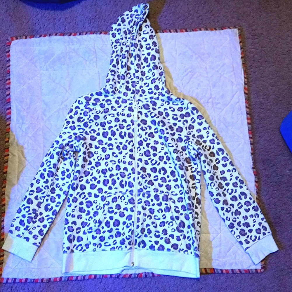 Cat & Jack Size L XL cheetah prints